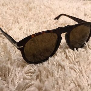 Polarized persol classic sunglasses